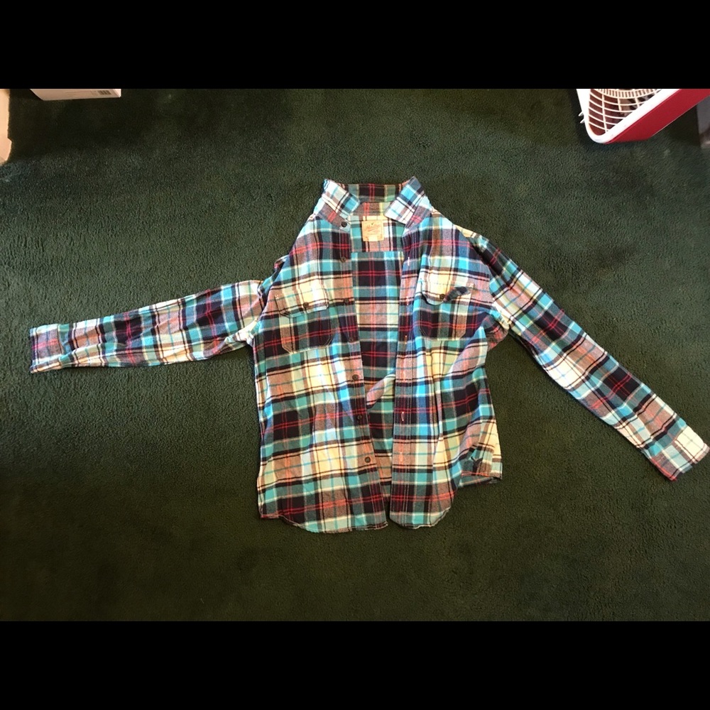 American Eagle Large Button Up